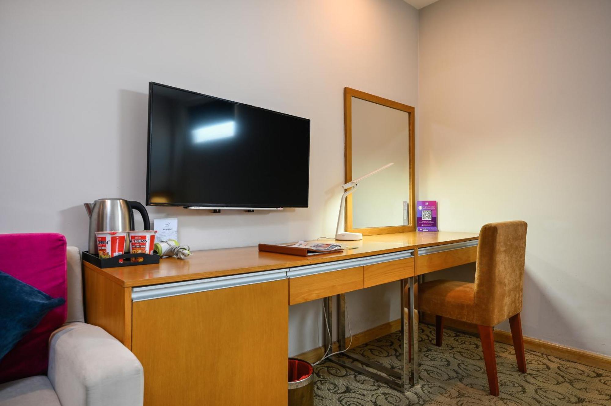 Ttc Hotel Deluxe Airport Bandar Ho Chi Minh Luaran gambar
