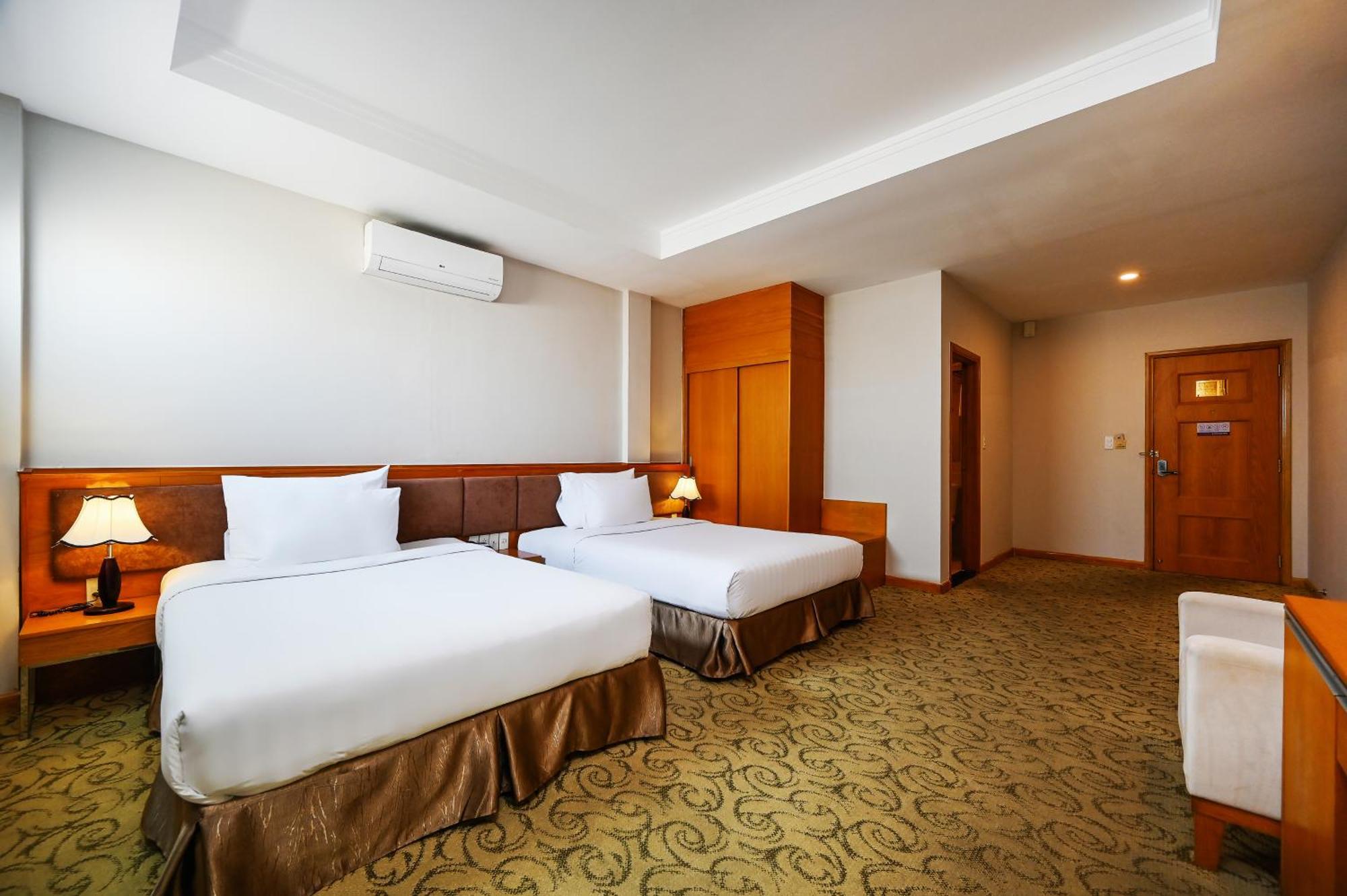 Ttc Hotel Deluxe Airport Bandar Ho Chi Minh Luaran gambar