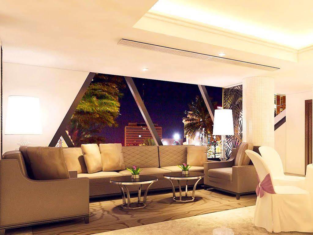 Ttc Hotel Deluxe Airport Bandar Ho Chi Minh Luaran gambar